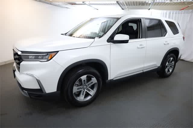 Thumbnail: 2024 Honda Pilot - 2