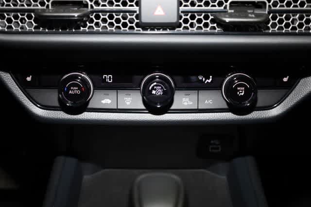 Thumbnail: 2025 Honda HR-V - 24