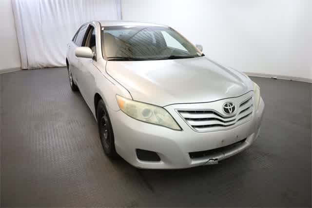 2010 Toyota Camry LE 11