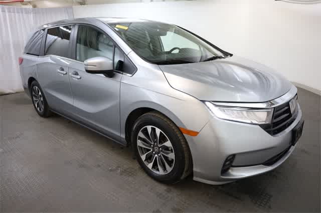 Thumbnail: 2023 Honda Odyssey - 10