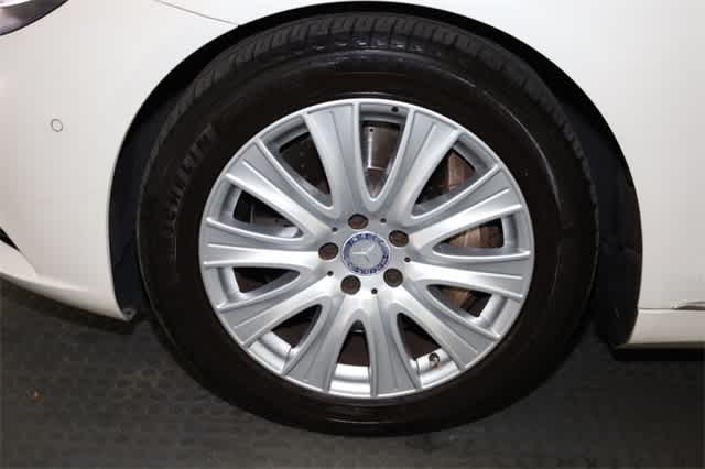 Thumbnail: 2014 Mercedes-Benz S-Class - 39