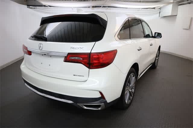 Thumbnail: 2017 Acura MDX - 8