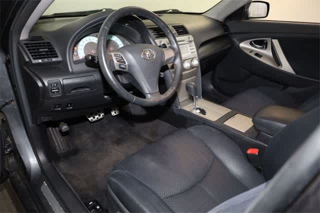 Thumbnail: 2011 Toyota Camry - 14