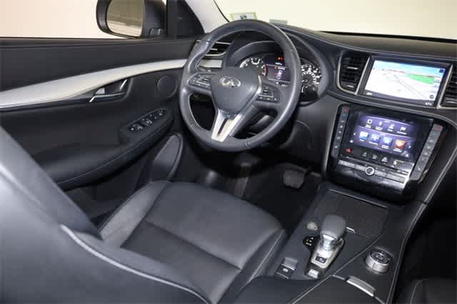 Thumbnail: 2019 INFINITI QX50 - 16