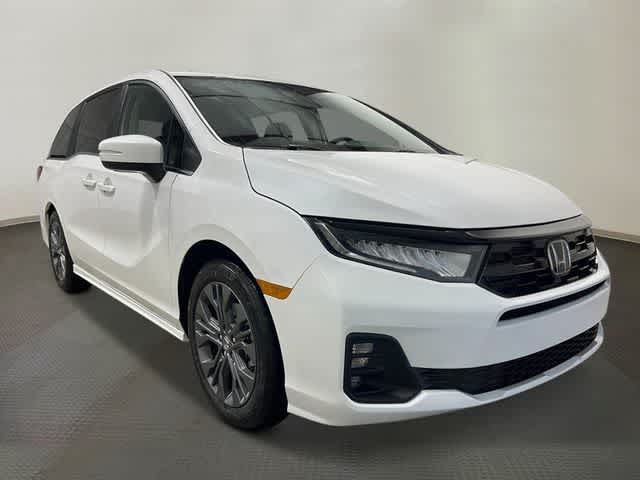 Thumbnail: 2026 Honda Odyssey - 9