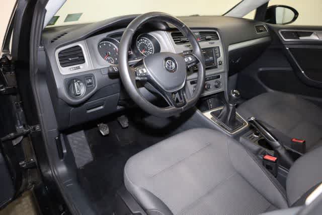 Thumbnail: 2016 Volkswagen Golf - 14