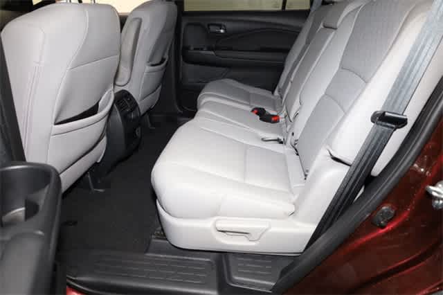 Thumbnail: 2021 Honda Passport - 21