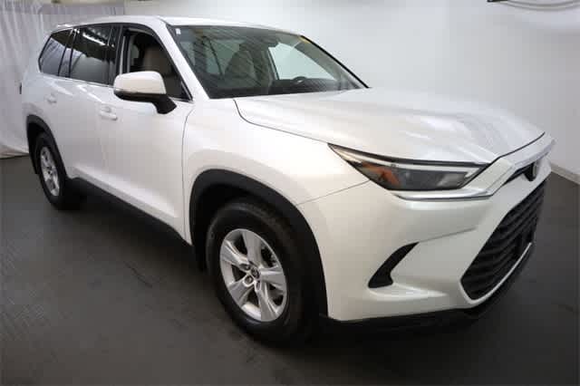 Thumbnail: 2025 Toyota Grand Highlander - 10
