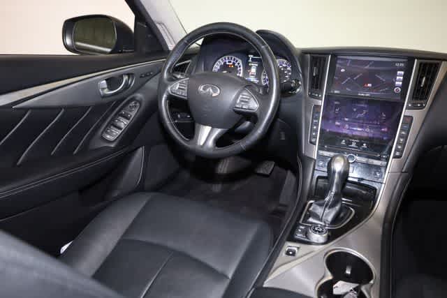 Thumbnail: 2016 INFINITI Q50 - 21