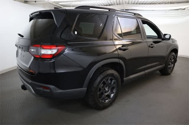 Thumbnail: 2023 Honda Pilot - 8
