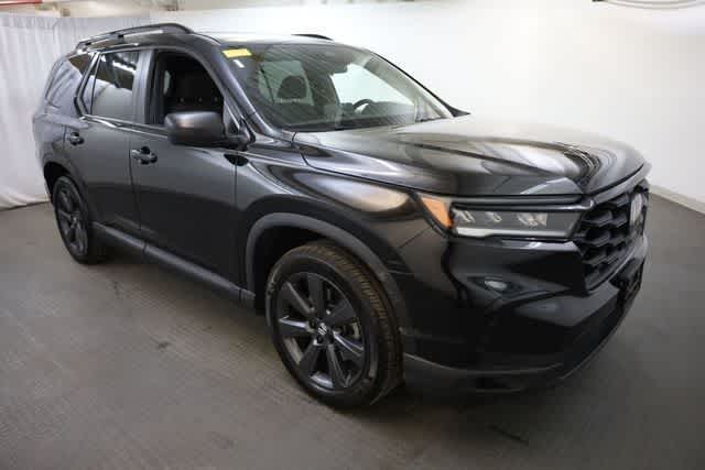 Thumbnail: 2023 Honda Pilot - 10