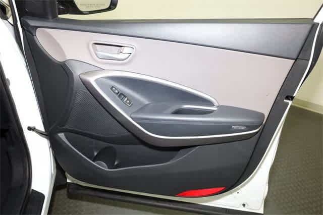 2015 Hyundai Santa Fe Sport 2.0T 22