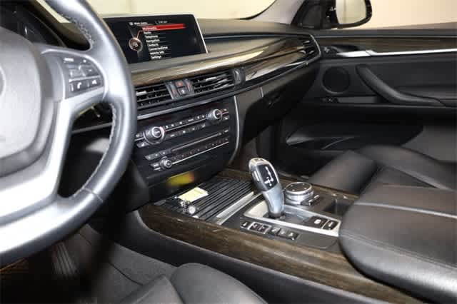 Thumbnail: 2015 BMW X5 - 16