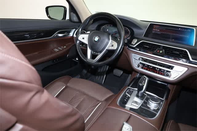 Thumbnail: 2020 BMW 7 Series - 16