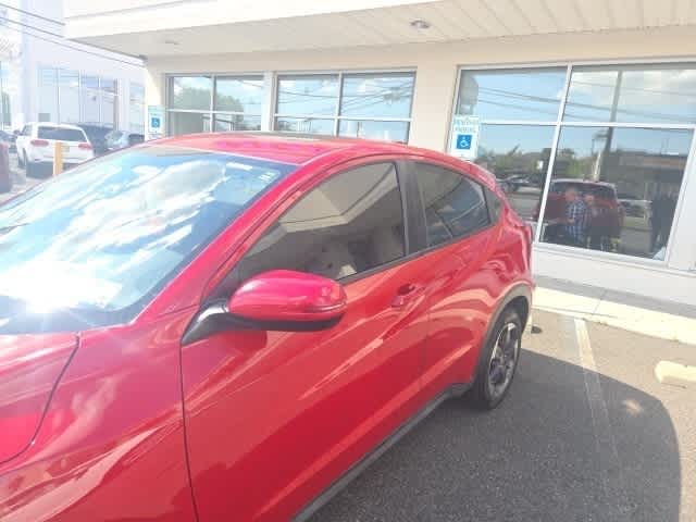 Thumbnail: 2018 Honda HR-V - 3