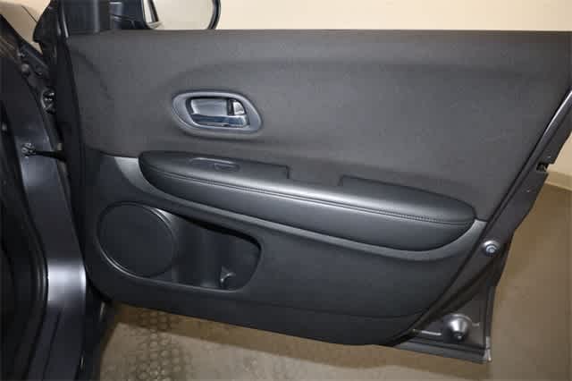 Thumbnail: 2017 Honda HR-V - 22