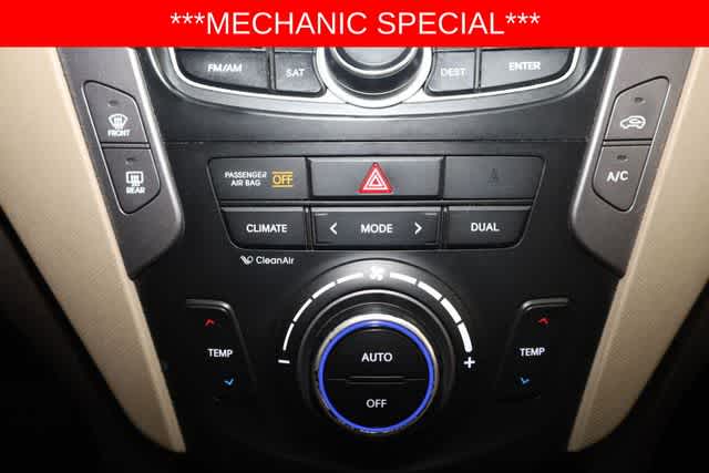 Thumbnail: 2013 Hyundai Santa Fe - 29