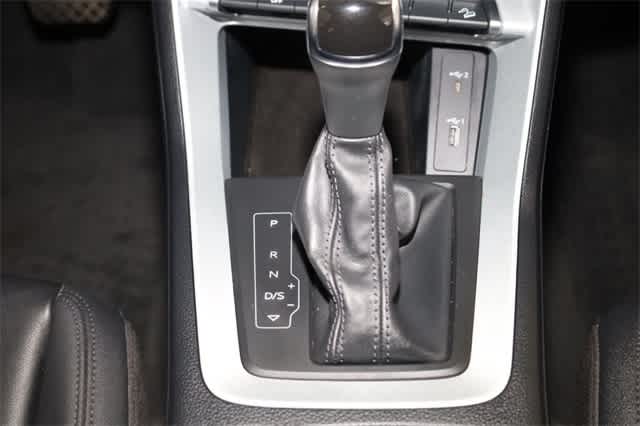 Thumbnail: 2021 Audi Q3 - 48