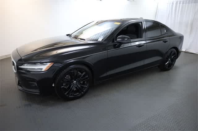 Thumbnail: 2019 Volvo S60 - 2