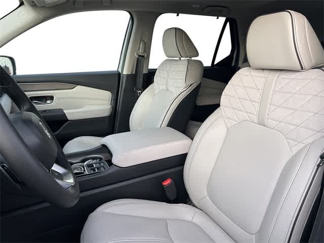 Thumbnail: 2026 Honda Pilot - 10