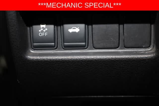 Thumbnail: 2013 Nissan Altima - 19