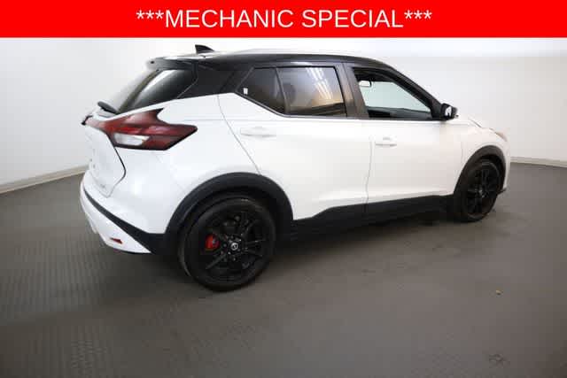 Thumbnail: 2021 Nissan Kicks - 8
