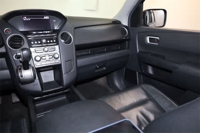 Thumbnail: 2012 Honda Pilot - 18