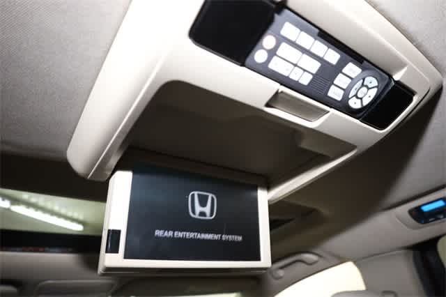 Thumbnail: 2013 Honda Odyssey - 34