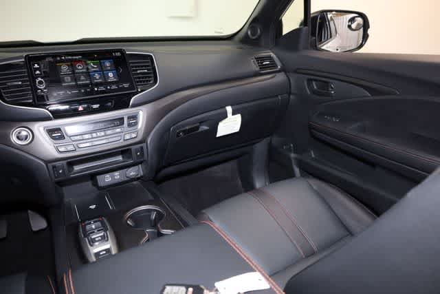 Thumbnail: 2024 Honda Ridgeline - 25