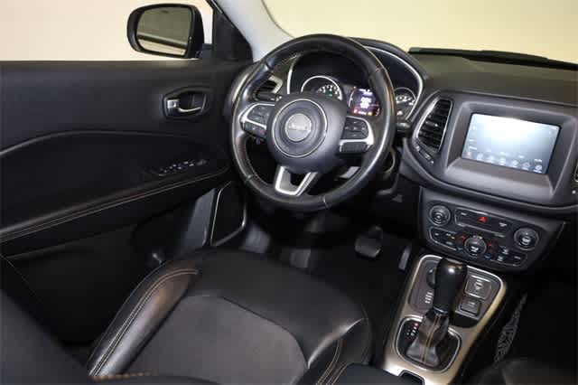 Thumbnail: 2019 Jeep Compass - 16
