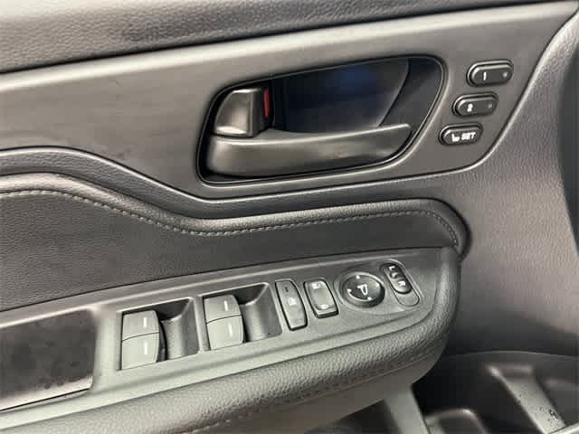 Thumbnail: 2026 Honda Odyssey - 12