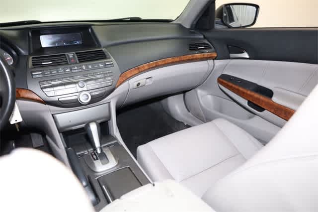 Thumbnail: 2011 Honda Accord - 20