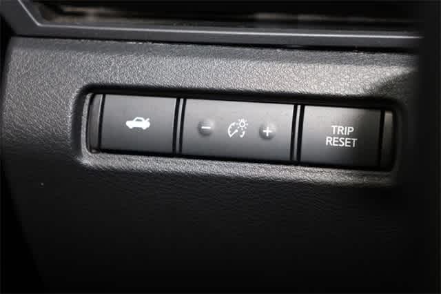 Thumbnail: 2020 Nissan Altima - 26