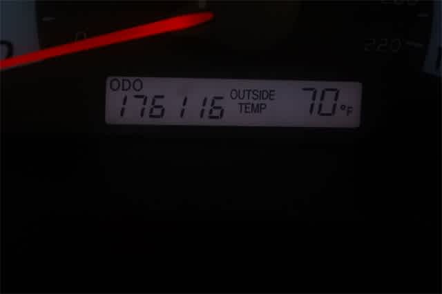 Thumbnail: 2011 Toyota Camry - 24