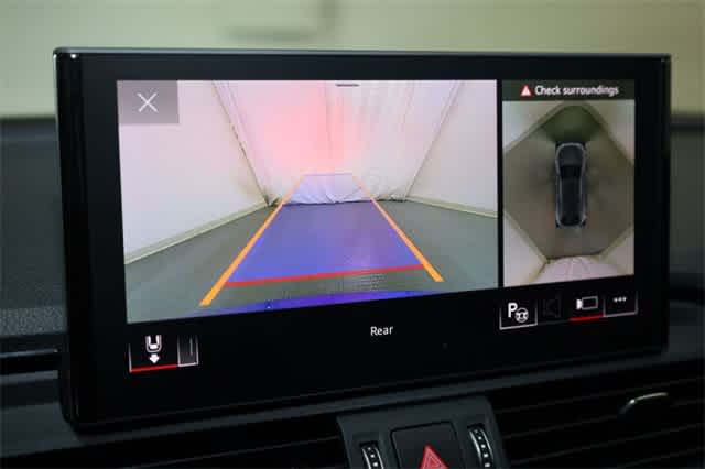 Thumbnail: 2021 Audi Q5 - 24