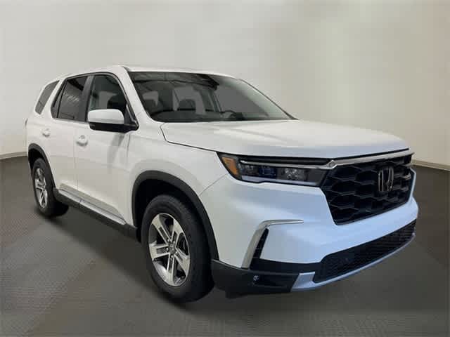 Thumbnail: 2025 Honda Pilot - 9