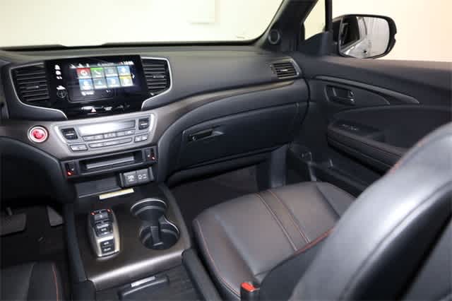 Thumbnail: 2023 Honda Passport - 18