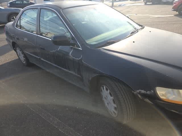 Thumbnail: 2001 Honda Accord - 17