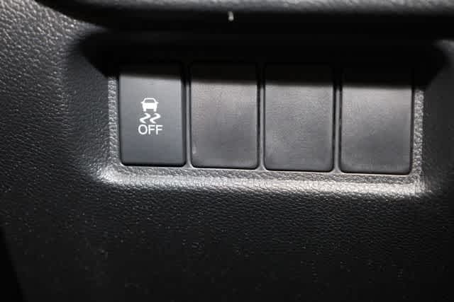 Thumbnail: 2017 Honda Pilot - 27