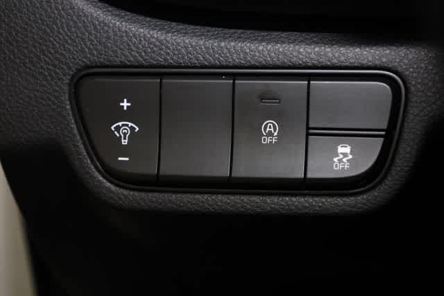 Thumbnail: 2024 Kia Seltos - 19