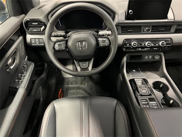 2025 Honda Pilot TrailSport 14