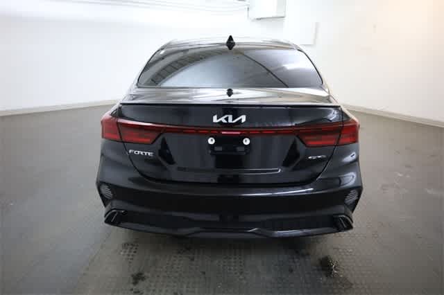 Thumbnail: 2023 Kia Forte - 6
