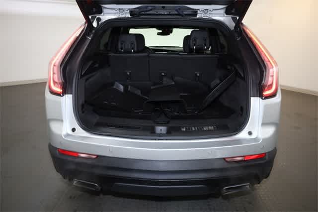 Thumbnail: 2020 Cadillac XT4 - 36