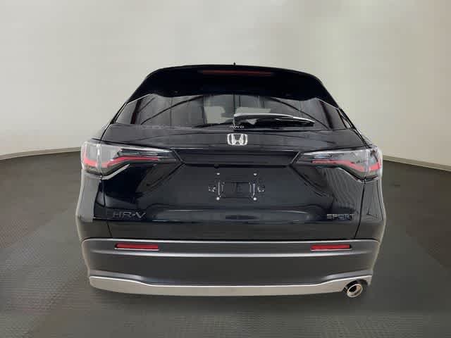 Thumbnail: 2027 Honda HR-V - 4