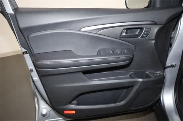 Thumbnail: 2023 Honda Passport - 13