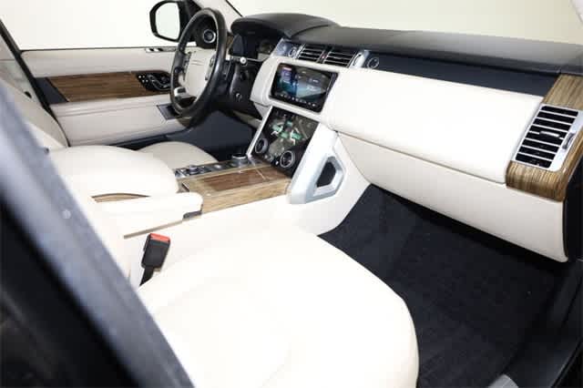 Thumbnail: 2019 Land Rover Range Rover - 19