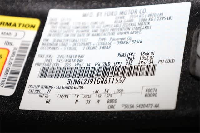 Thumbnail: 2016 Lincoln MKZ - 36