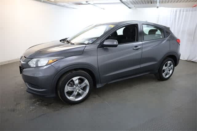 Thumbnail: 2017 Honda HR-V - 2