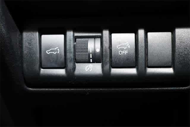 Thumbnail: 2020 Subaru Outback - 25