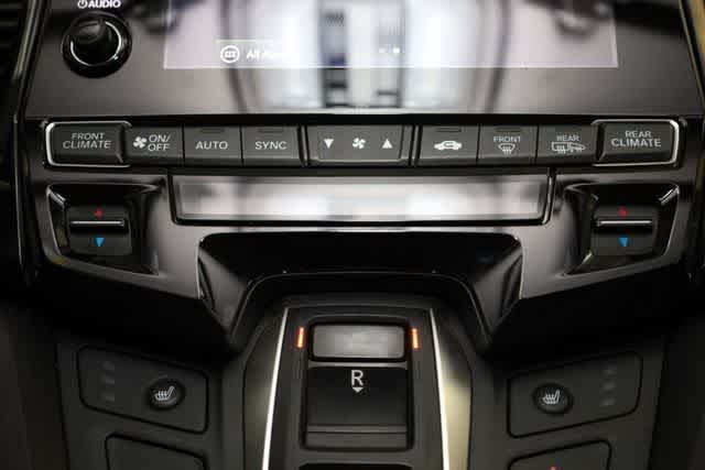 Thumbnail: 2018 Honda Odyssey - 27